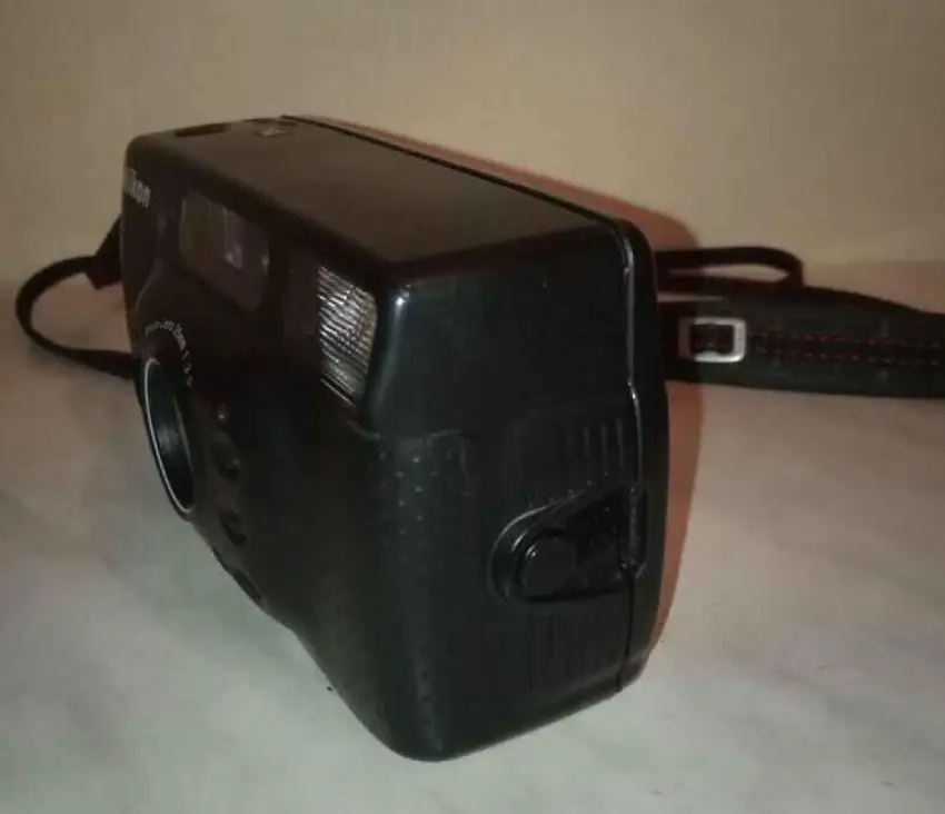 Плёночный фотоаппарат Nikon, объявление на Татат