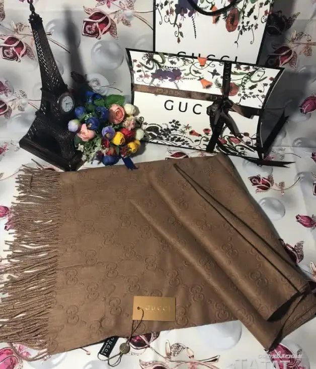 Шарф Gucci палантин тёплый с логотипом, объявление на Татат