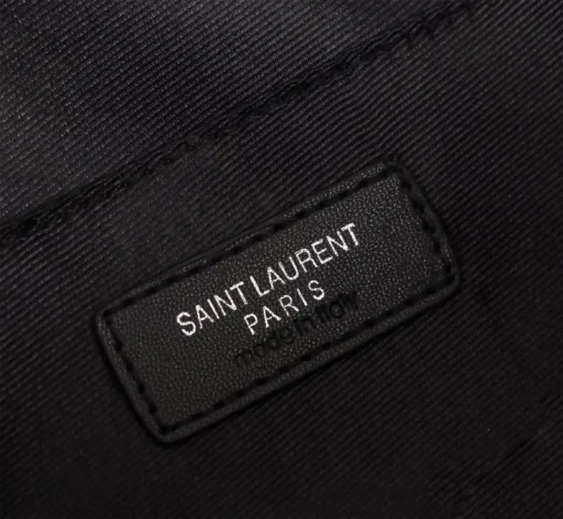 Кожаная сумка Yves Saint Laurent, объявление на Татат