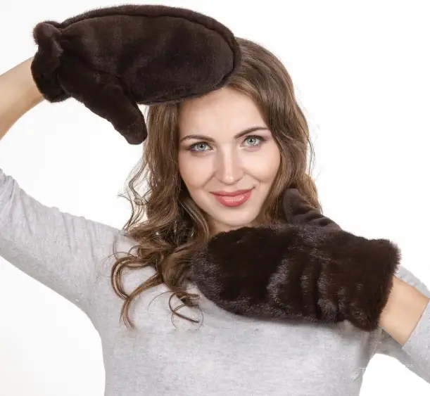 Норковые женские варежки Королевские