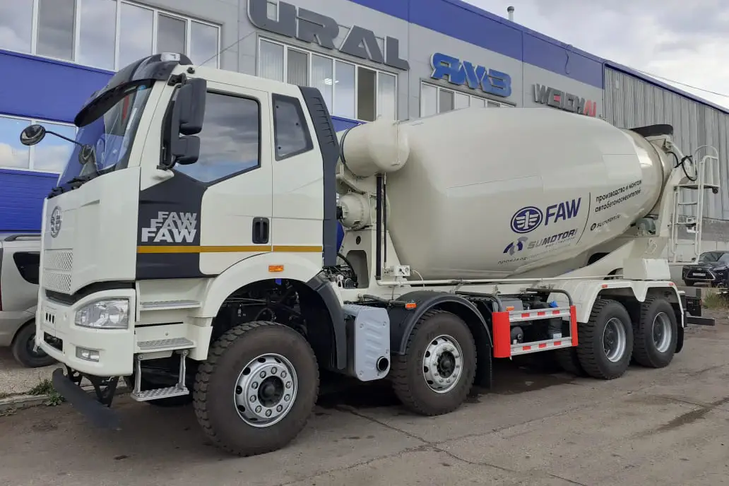 Миксер шасси FAW (8х4) 14 м3