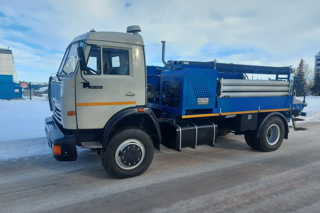 Автобетононасос линейный КамАЗ 43253
