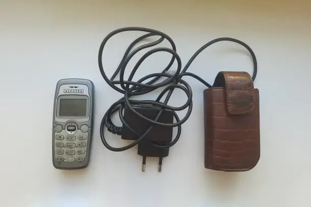 Продам телефон Alcatel OneTouch 332