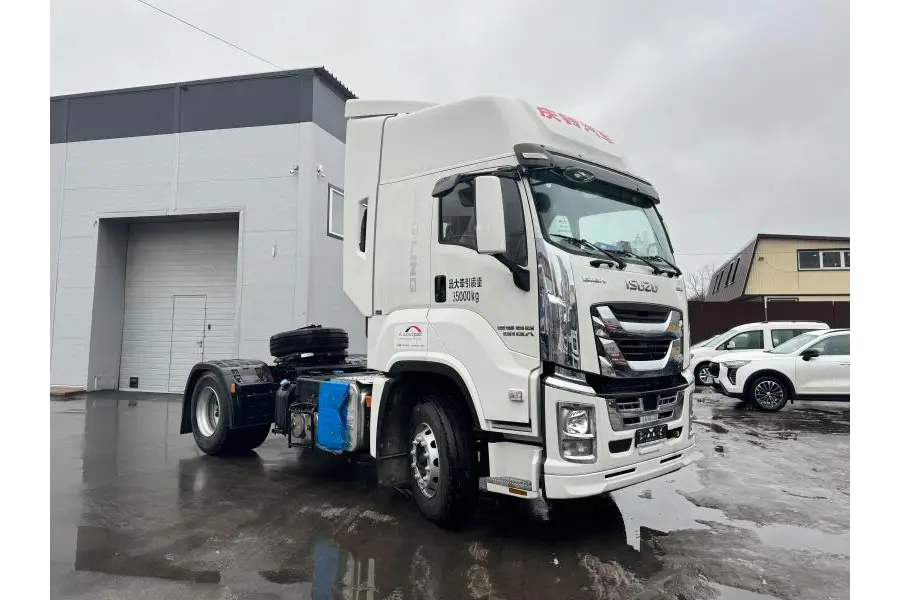 Новый седельный тягач Isuzu Giga с гарантией