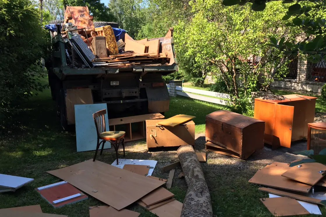 Услуги по вывозу мусора и мебели