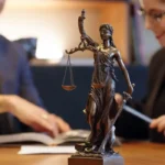 Юристы во Владивостоке сопровождение бизнеса споры сделки